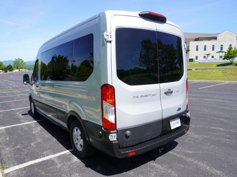 Used 2019 Ford Transit 350 XLT RWD image 14