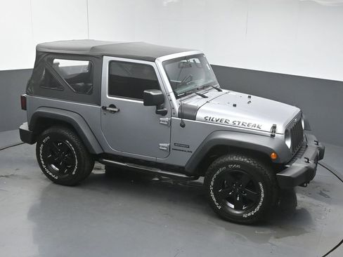 Used 2016 Jeep Wrangler Sport w/ Quick Order Package 24S AWD/4WD image 33
