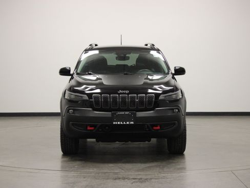 Used 2022 Jeep Cherokee Trailhawk w/ Comfort/Convenience Group AWD/4WD image 3