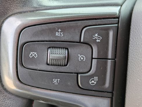 Used 2021 Chevrolet Tahoe RST w/ Luxury Package AWD/4WD image 21