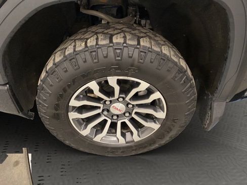 Used 2022 GMC Sierra 1500 AT4 image 27