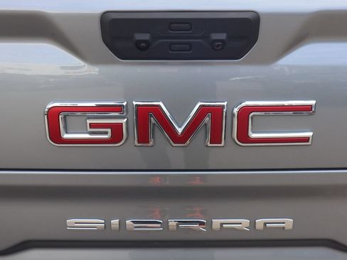 Certified 2026 GMC Sierra 1500 SLT AWD/4WD image 39