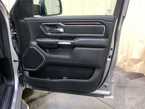 Used 2021 RAM 1500 Laramie image 12