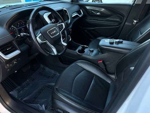 Used 2022 GMC Terrain SLT image 11