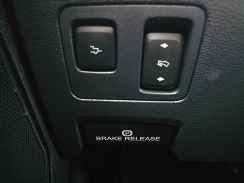 Used 2022 Ford F250 Lariat w/ Lariat Ultimate Package image 38