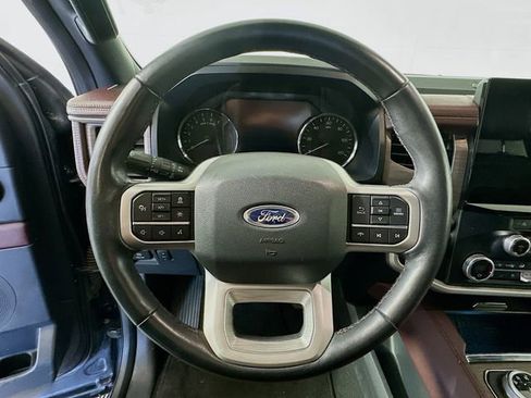 Used 2024 Ford Expedition Max Limited image 13