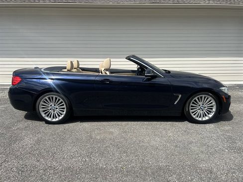 Used 2014 BMW 428i Convertible image 1