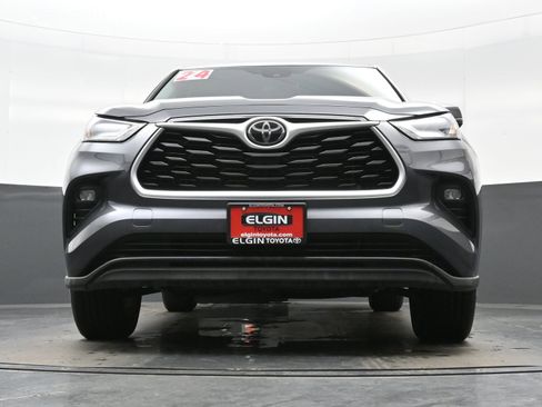 Used 2024 Toyota Highlander LE image 26