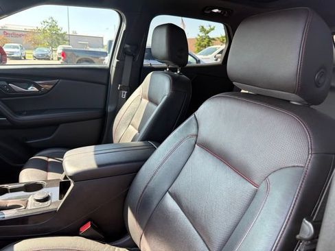 Used 2019 Chevrolet Blazer RS w/ Sun and Wheels Package AWD/4WD image 14
