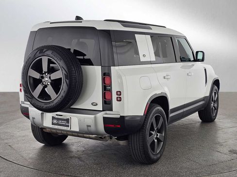 Used 2023 Land Rover Defender 110 S AWD/4WD image 5