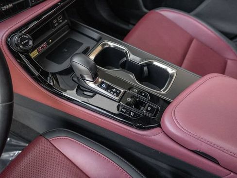 Used 2023 Lexus NX 350 AWD image 10
