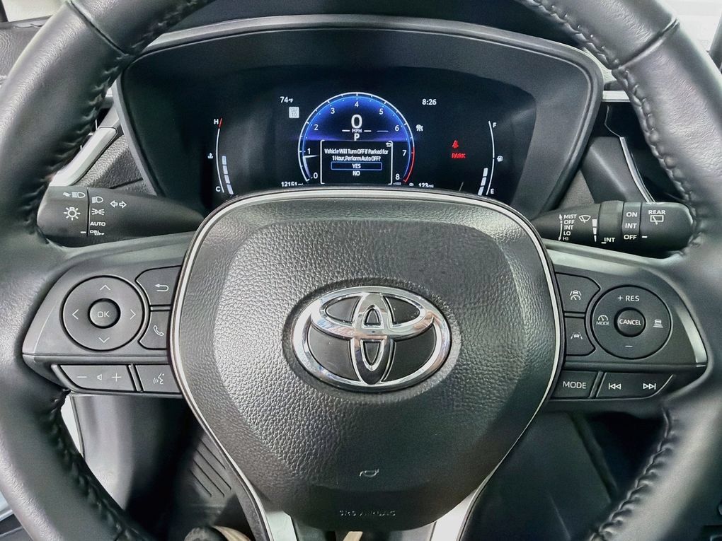 Used 2026 Toyota Corolla Cross LE FWD image 16