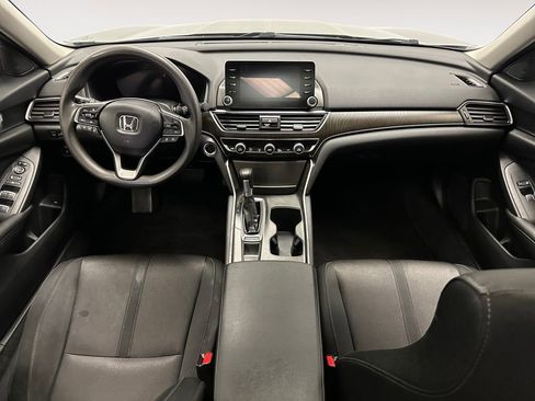 Used 2020 Honda Accord EX image 10