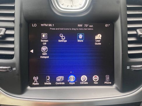 Used 2016 Chrysler 300 Limited RWD image 36