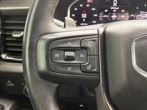 Used 2024 GMC Sierra 1500 AT4 w/ Technology Package AWD/4WD image 15