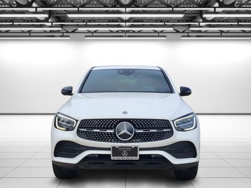 Used 2020 Mercedes-Benz GLC 300 4MATIC Coupe image 4