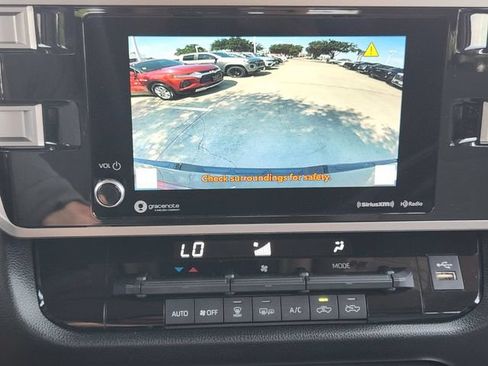 Used 2024 Toyota Tundra SR5 AWD/4WD image 18