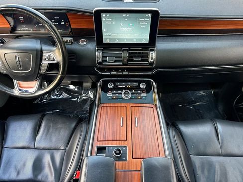 Used 2019 Lincoln Navigator L Reserve w/ Cargo Package image 18