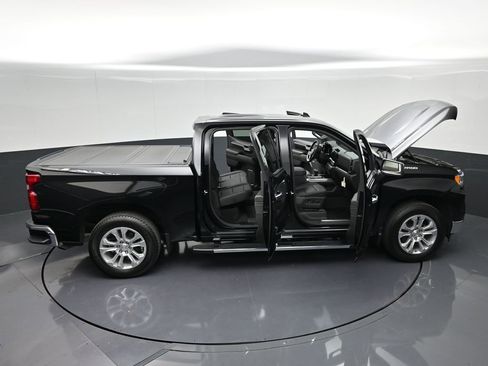 Used 2024 Chevrolet Silverado 1500 LTZ image 42