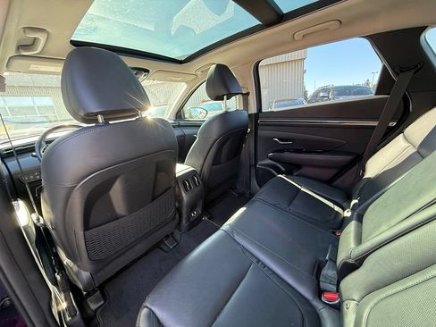 Certified 2023 Hyundai Tucson Limited w/ Cargo Package AWD/4WD image 7