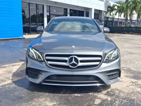 Used 2017 Mercedes-Benz E 300 image 3