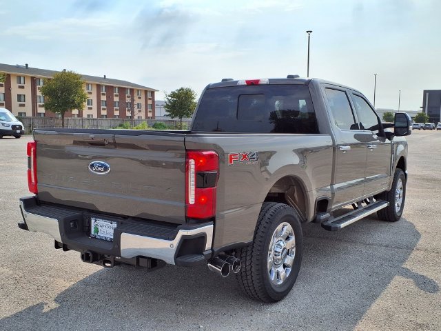 Used 2026 Ford F250 Lariat w/ Chrome Package AWD/4WD image 3