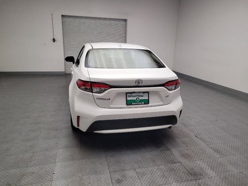 Used 2020 Toyota Corolla LE FWD image 6