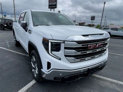 New 2026 GMC Sierra 1500 SLE w/ Preferred Package AWD/4WD image 4