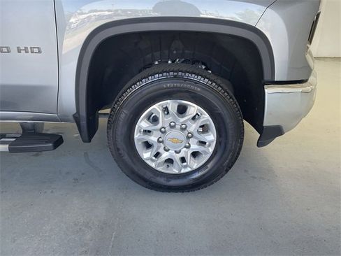 Certified 2025 Chevrolet Silverado 2500 LTZ w/ LTZ Premium Package image 14