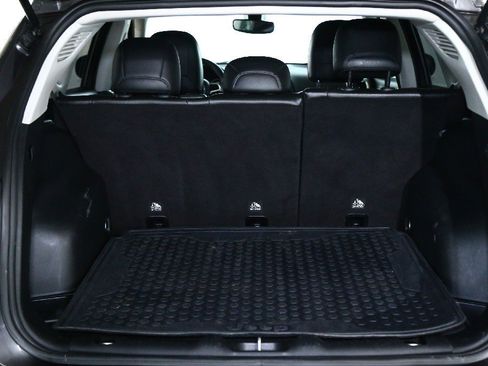 Used 2019 Jeep Compass Latitude w/ Popular Equipment Group image 30