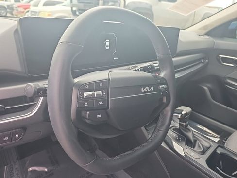 Used 2025 Kia K4 EX FWD image 9
