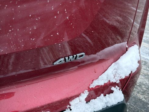 New 2026 Nissan Pathfinder SV image 8