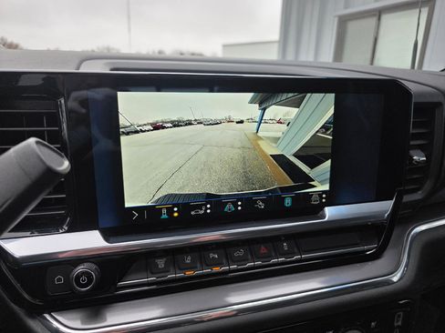 Used 2024 Chevrolet Silverado 2500 High Country w/ Technology Package image 15