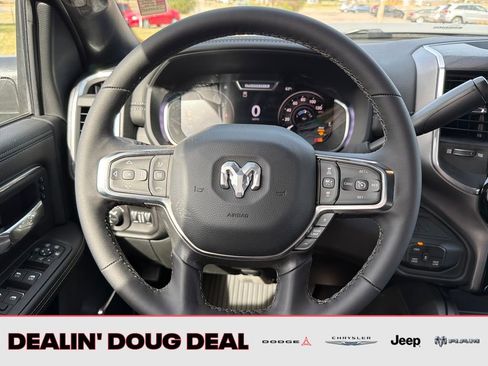 New 2026 RAM 2500 Laramie AWD/4WD image 22