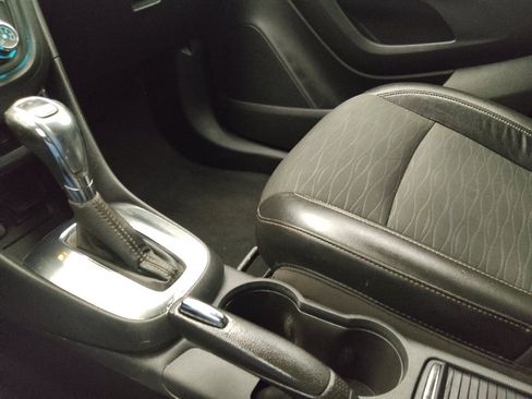 Used 2016 Buick Encore FWD image 26