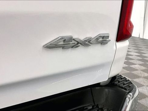 Used 2025 RAM 1500 Laramie image 9