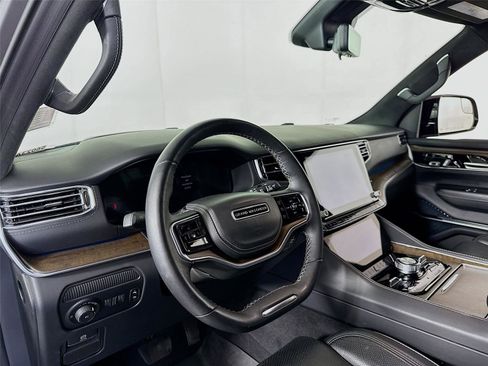 Used 2023 Jeep Grand Wagoneer L Series II w/ Rear Seat Video Group 1 image 3