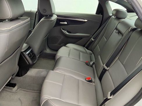Used 2016 Chevrolet Impala LTZ FWD image 20