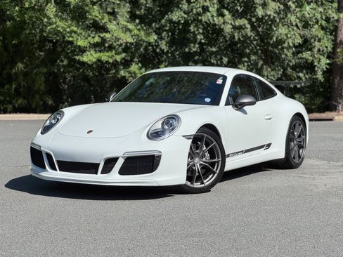 Used 2019 Porsche 911 Carrera image 1
