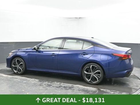 Used 2024 Nissan Altima 2.5 SR image 8