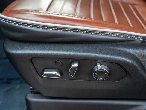 Used 2023 GMC Yukon Denali Ultimate image 53