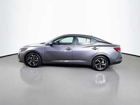 Used 2024 Nissan Sentra SV FWD image 6