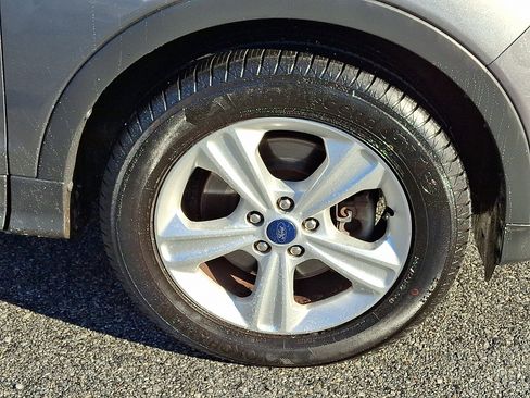 Used 2014 Ford Escape SE image 8