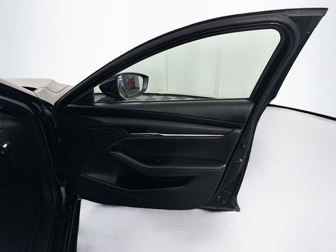 Used 2023 MAZDA MAZDA3 s image 30