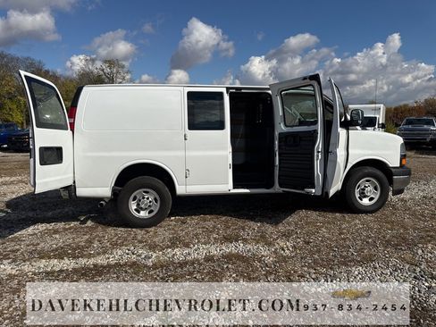 Certified 2023 Chevrolet Express 2500 w/ Driver Convenience Package image 26