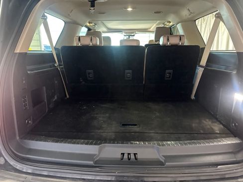 Used 2024 Ford Expedition Max Limited RWD image 11