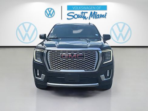 Used 2024 GMC Yukon XL Denali AWD/4WD image 2