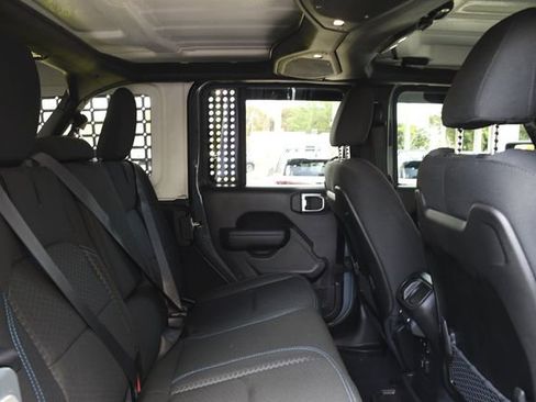 Used 2024 Jeep Wrangler Unlimited Rubicon 4xe w/ Technology Group image 27