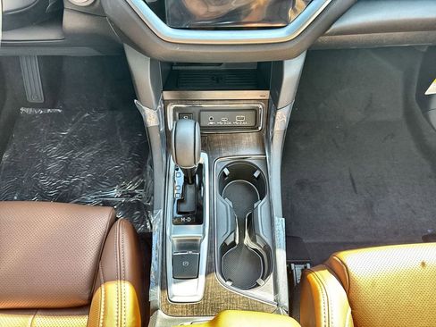 New 2026 Subaru Ascent Touring AWD/4WD image 22