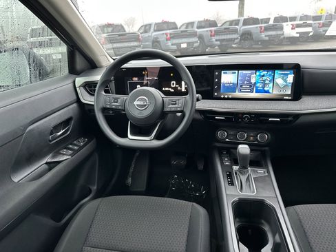 New 2026 Nissan Kicks S image 22